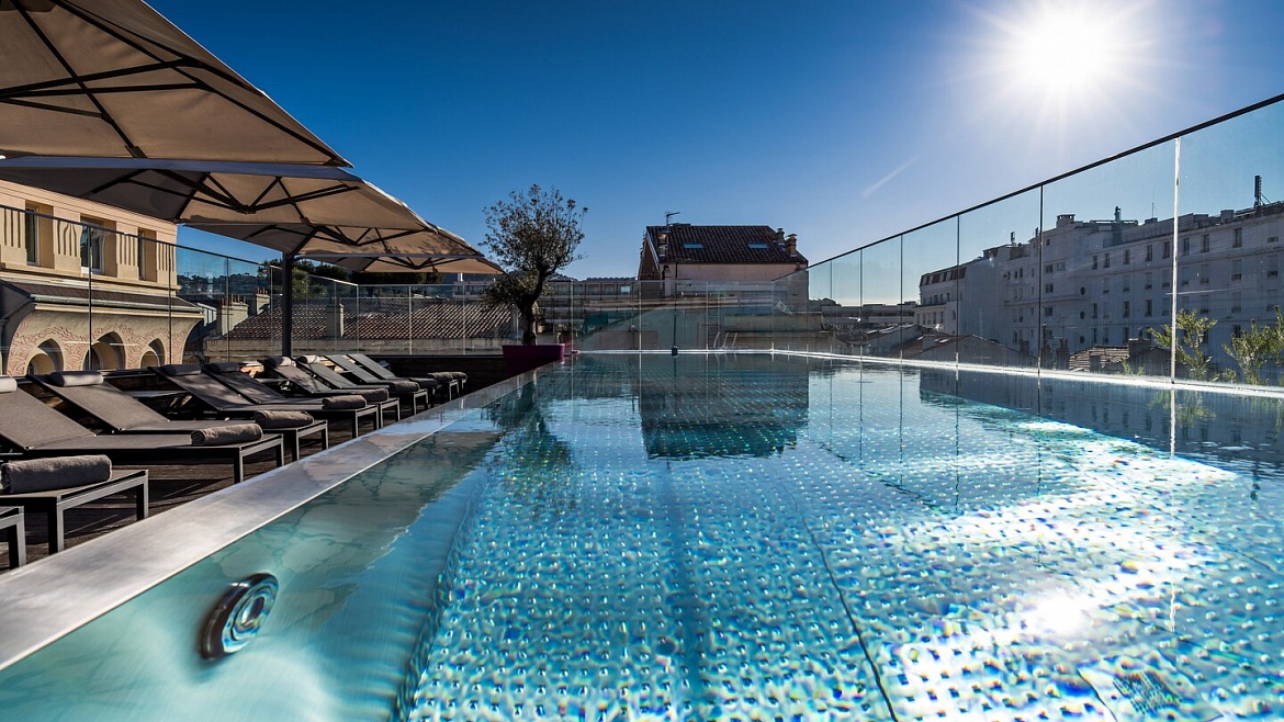 Five Seas Hotel Cannes
