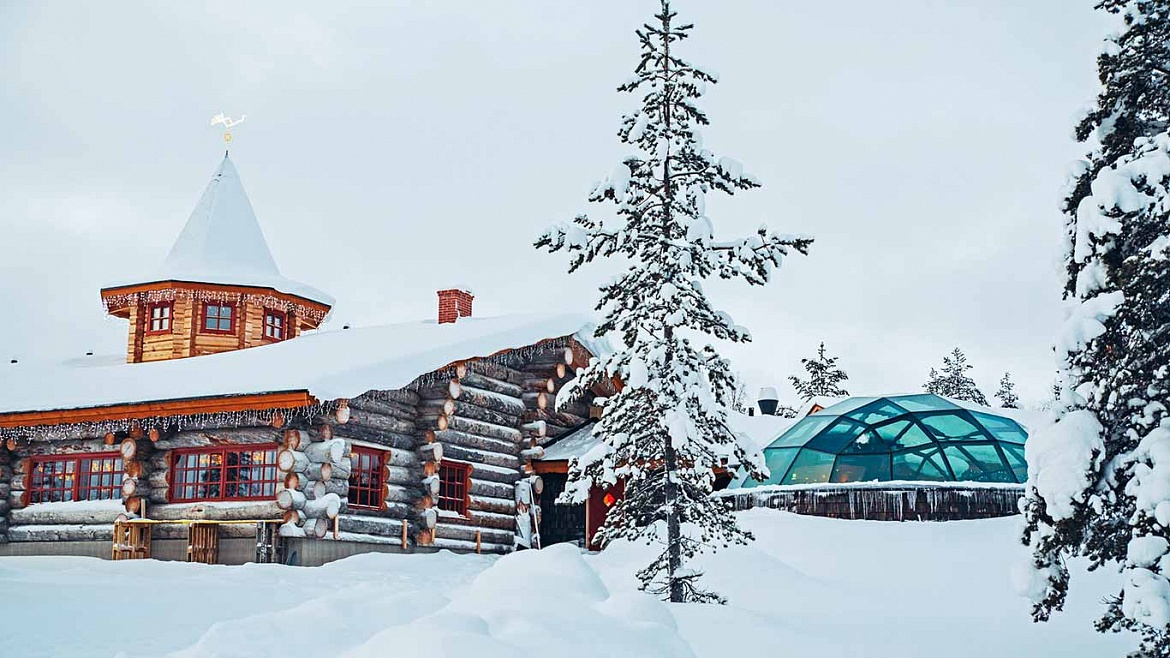 Kakslauttanen Arctic Resort