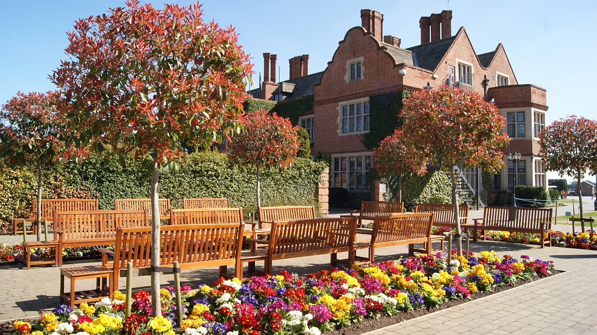 Churchill House Queen Ethelburgas College