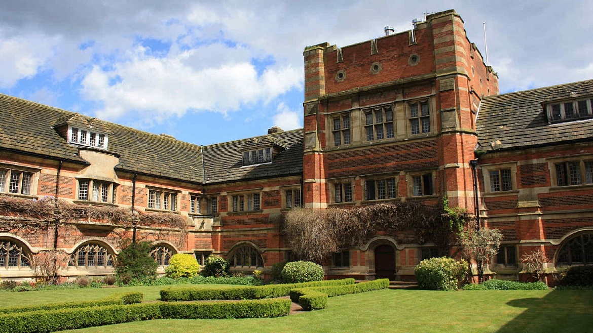 BELL St Albans Year - Round English