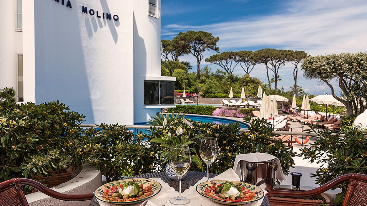 Punta Molino Beach Resort & Spa